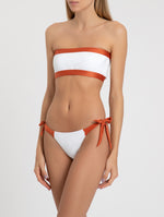 The Raika Bikini Top in Off-White/Páprica
